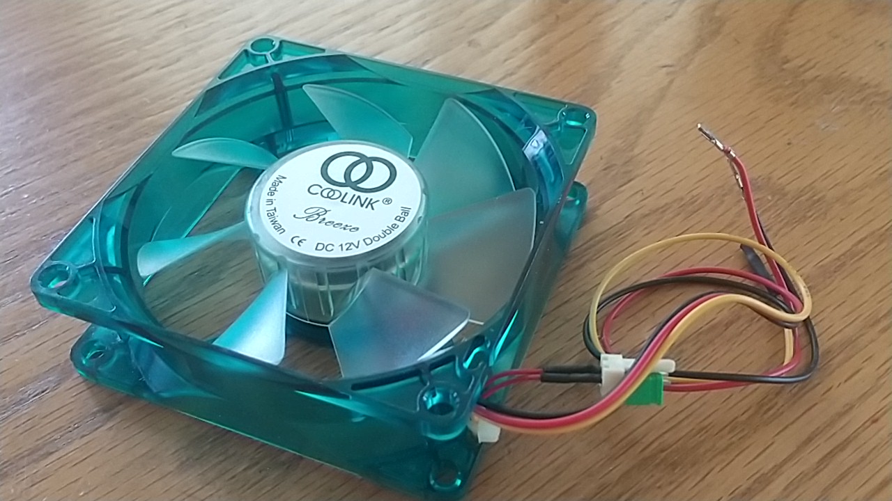 パソコン用CPUクーラー