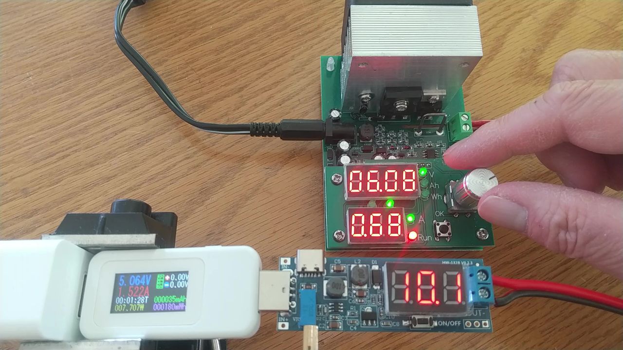 12Vでの出力超過テスト