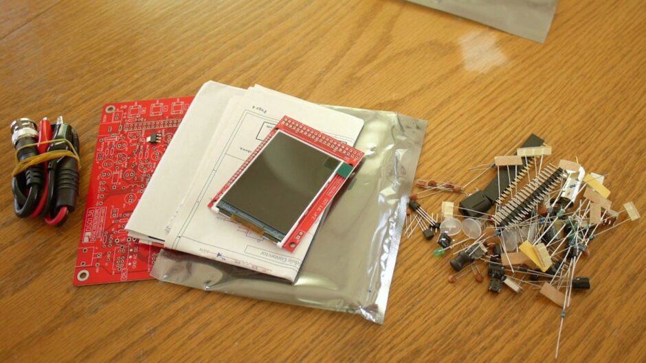 DSO138組み立てキットの梱包内容